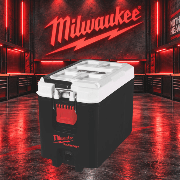 Milwaukee PACKOUT Hard Cooler